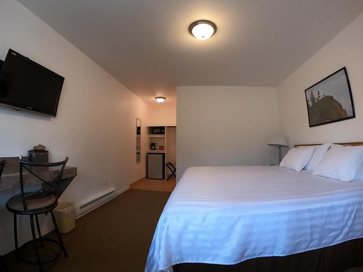 Col-Pacific Motel Ilwaco エクステリア 写真